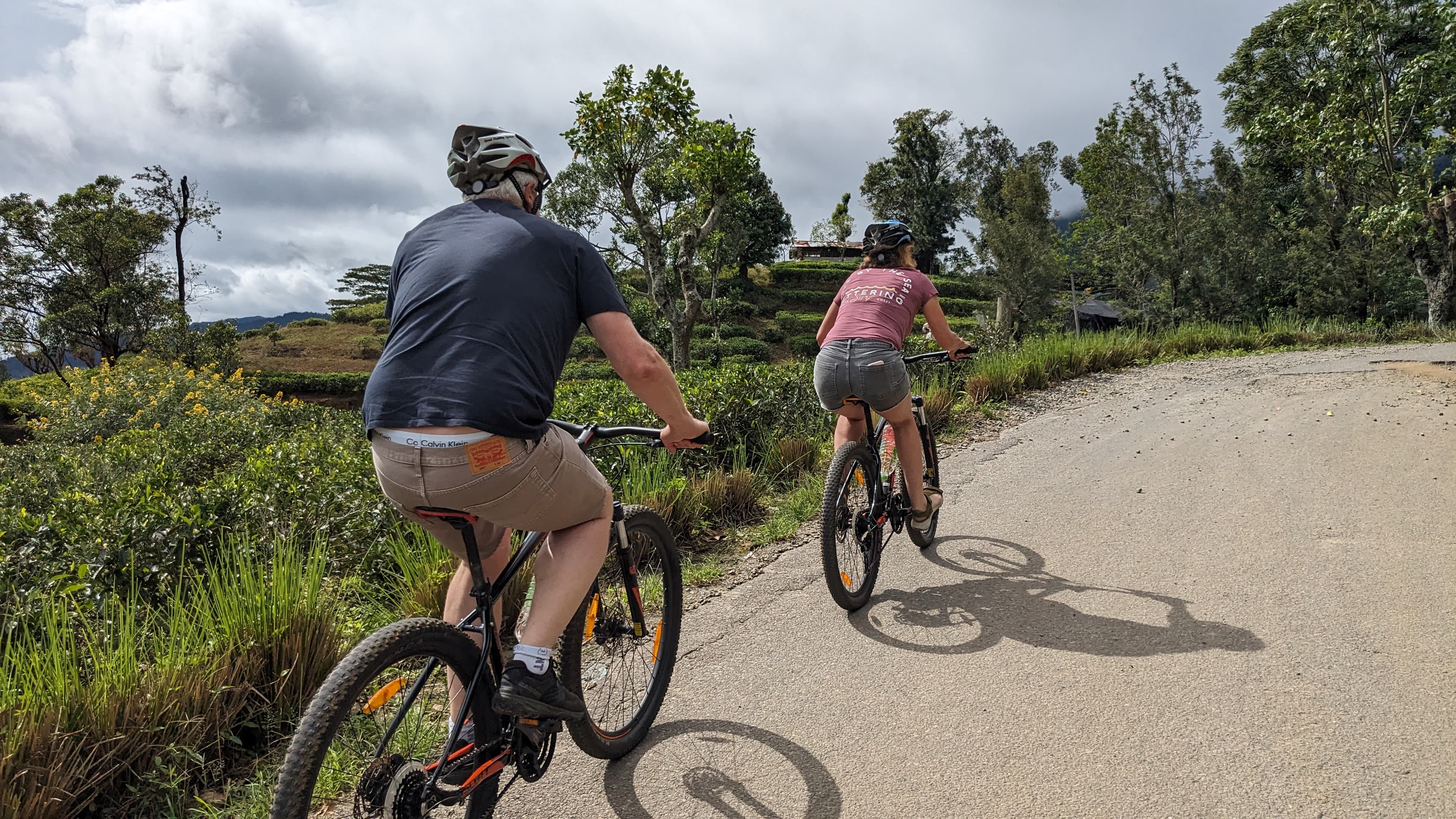Cycling trail in Sri Lanka - c6
