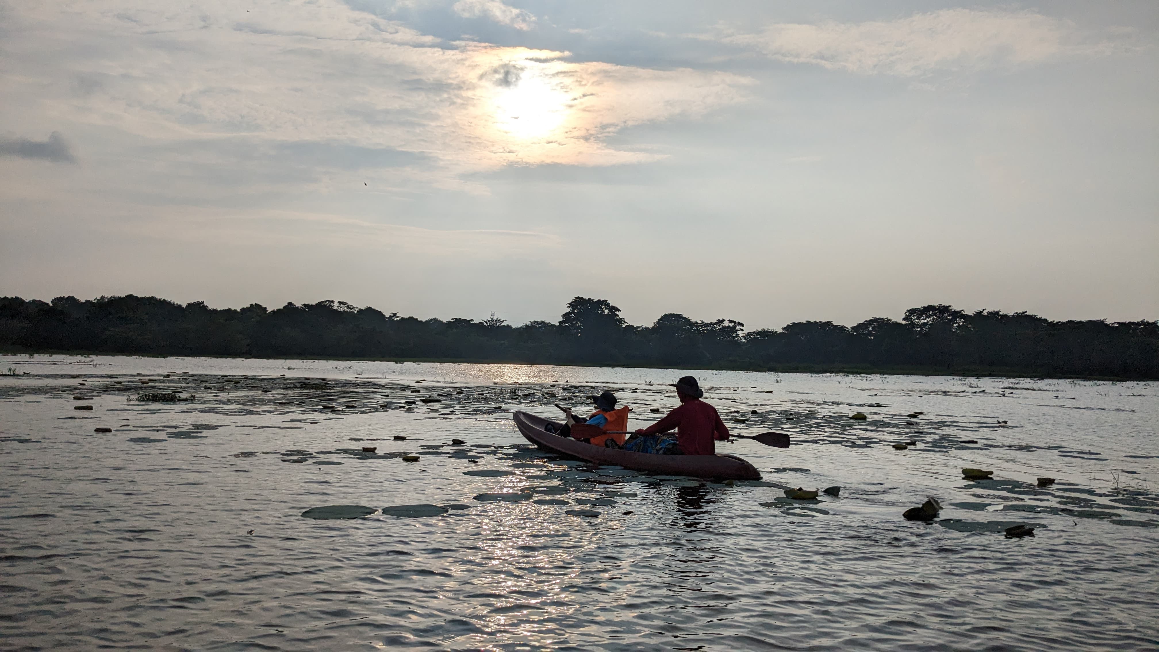 Kayaking expedition in Sri Lanka - k13